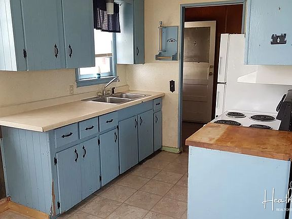 2nd image of 1008 N 7th St