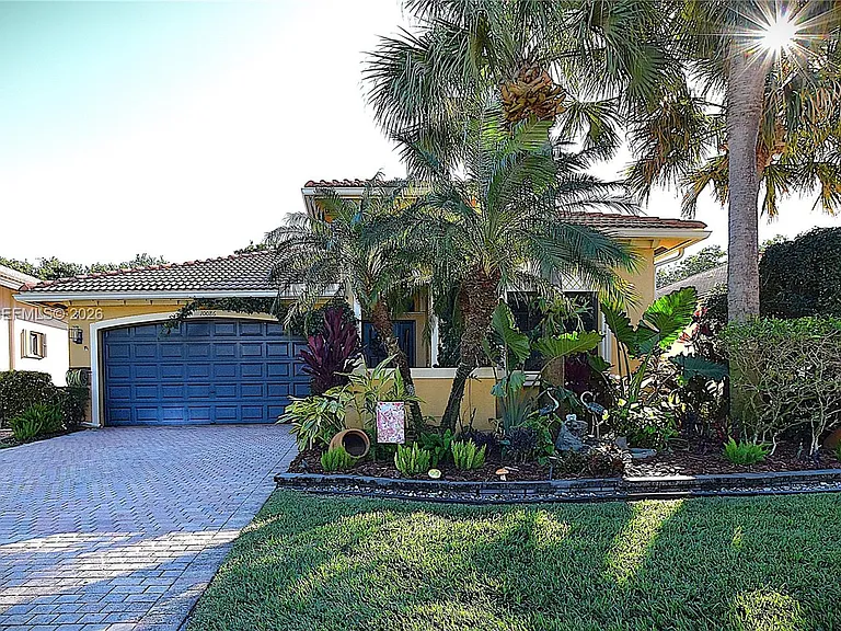 10086 Noceto Way — Photo 1