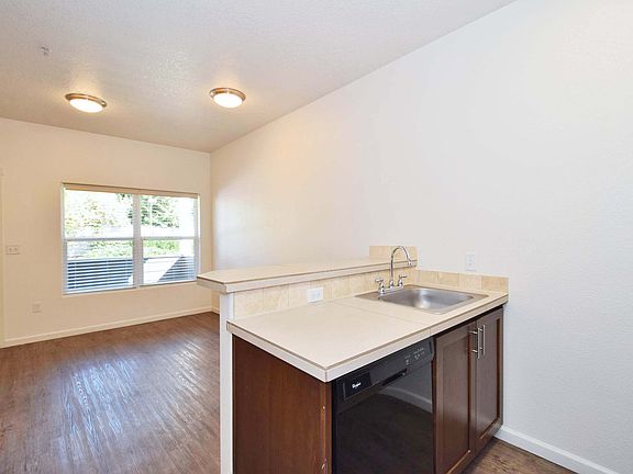 3rd image of 16280 SW 113th Ave APT 103