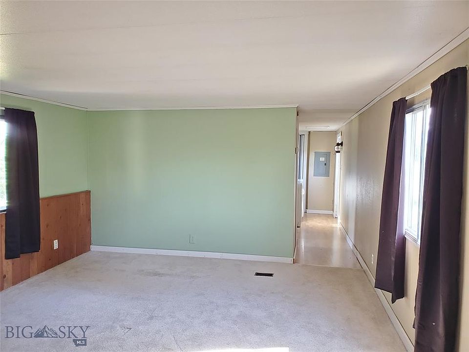 1st image of 525 Westwood Cir