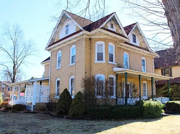 602 S 2nd St, Clearfield, PA 16830