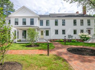 153 Main St #4, Yarmouth, ME 04096