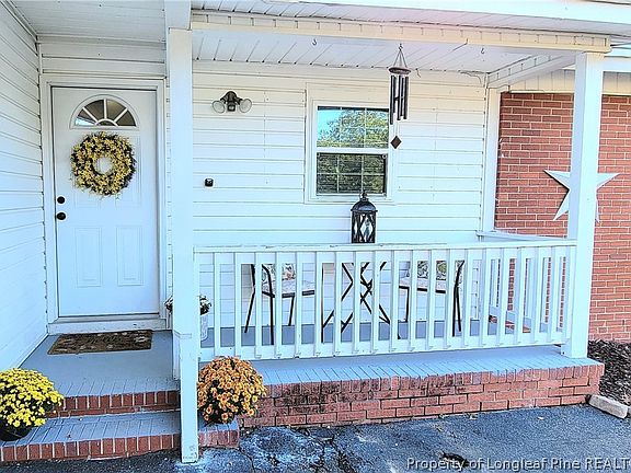 3rd image of 1911 Wendover Dr