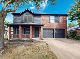 204 Prentice Dr, Seagoville, TX 75159