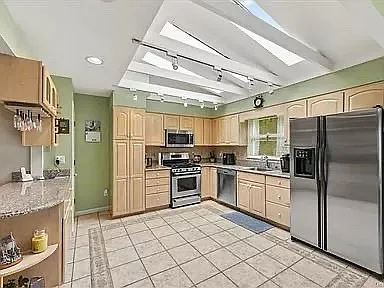 37 Overlook Rd — Photo 24