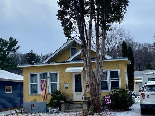 1365 Alaska Ave, Saint Paul, MN 55116