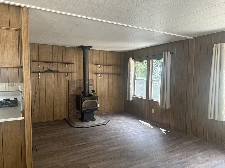 40780 Jean Rd W — Photo 5