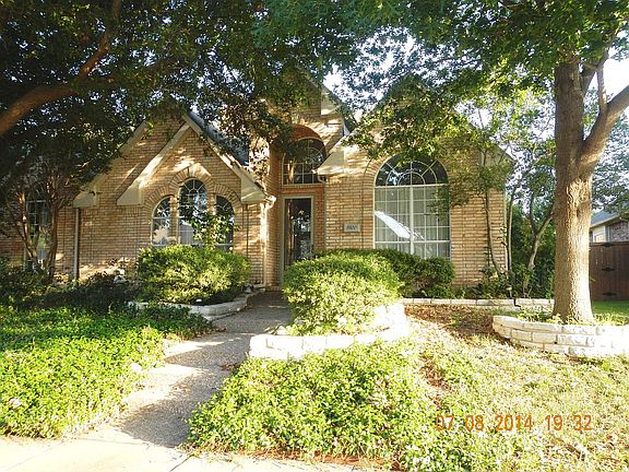 3rd image of 3900 Newhall Dr