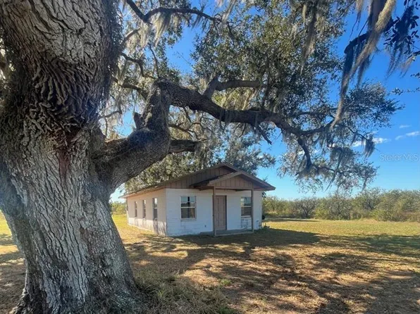 9017 Gough Rd, Ona, FL 33865