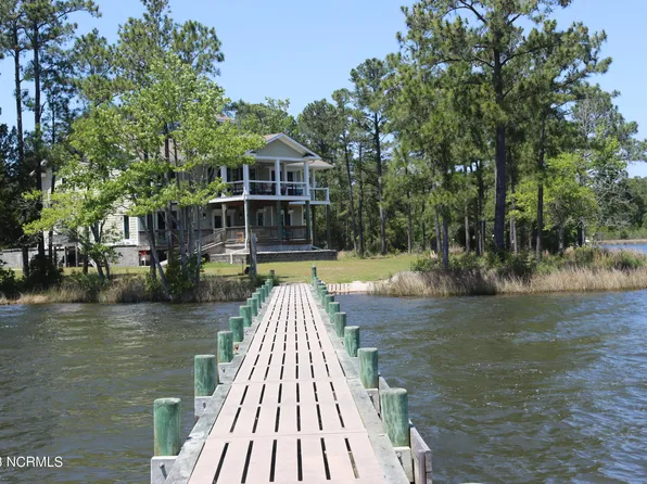 127 Pier Point Drive S, Oriental, NC 28571