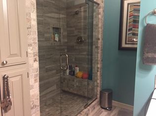 137 Mayfair Dr, Bella Vista, AR 72715