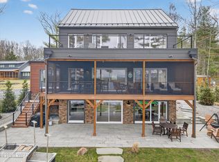 919 Twin Lakes Rd, Shohola, PA