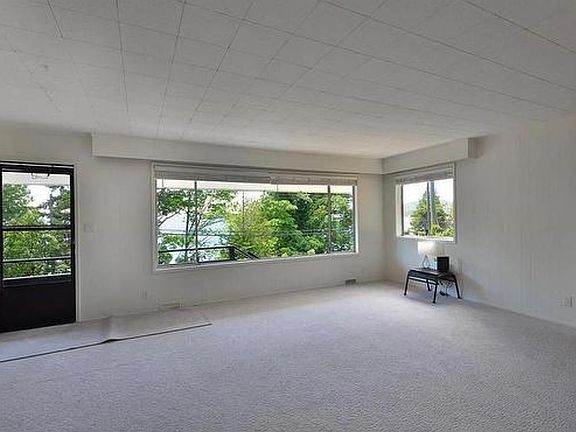 4th image of 5258 Sunshine Coast Hwy