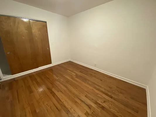 Rented by GreenVill Real Estate LLC | media 11