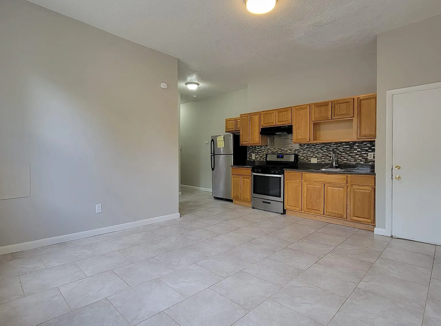 2 bed, $1,550 — Photo 1