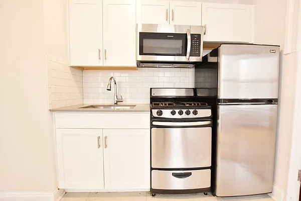 Rented by Highline Residential | media 24