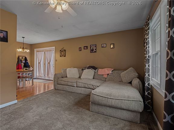 5th image of 570 Cottontree Rd