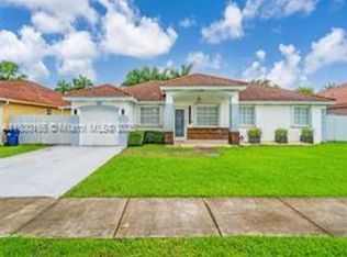 25494 SW 122nd Pl, Homestead, FL 33032