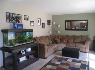1717 Kenicott Ln, Plainfield, IL 60586
