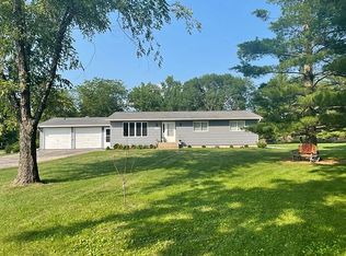 1005 Worth St, Ackley, IA 50601