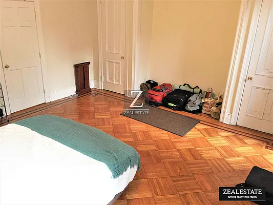 Rented by ZealEstate Group Inc | media 21