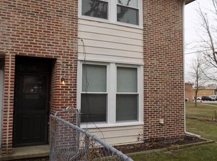 2150 S Chestnut St APT F, Des Plaines, IL 60018