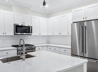 15 Lily Pond Ln, Lexington, MA 02420