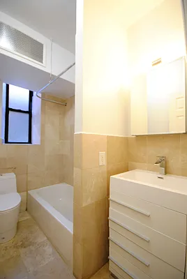 Rented by Bold New York | media 14