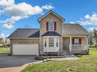 1727 Needmore Rd, Clarksville, TN 37042