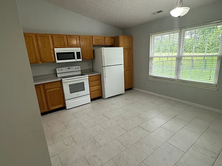 6135 Woodmill Dr — Photo 8