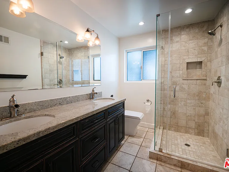 503 N Greencraig Rd — Photo 16