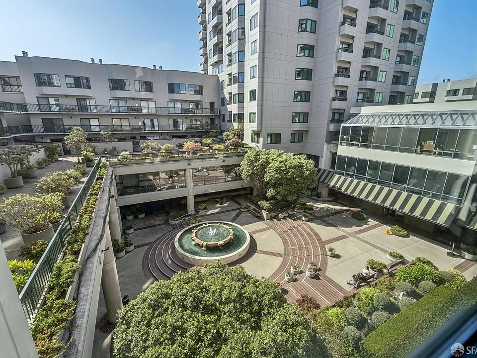 601 Van Ness Ave #205