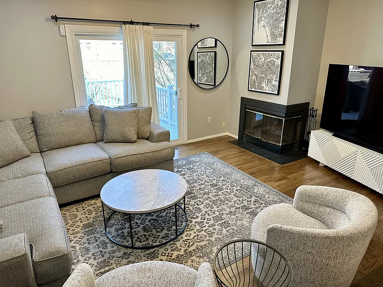 5519 Claybourne St — Photo 12
