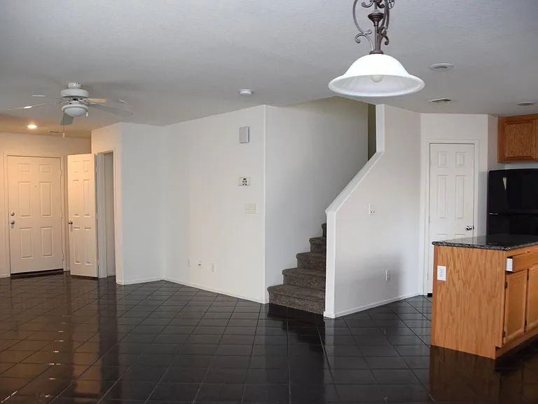 531 Cabis Bay St — Photo 7