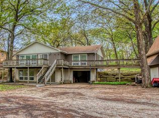 5274 Dabinawa Dr, Mc Louth, KS 66054