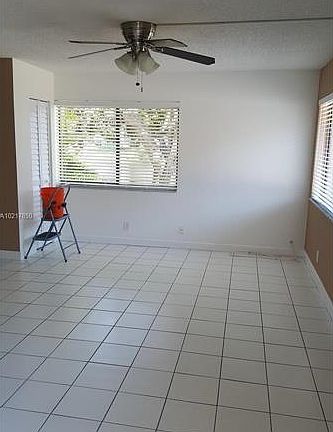 5th image of 52 Wimbledon Lake Dr #200