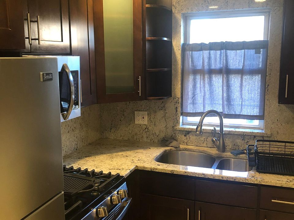 1st image of 2383 Wilson Ave