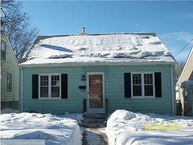 2nd image of 3438 Johnson St NE