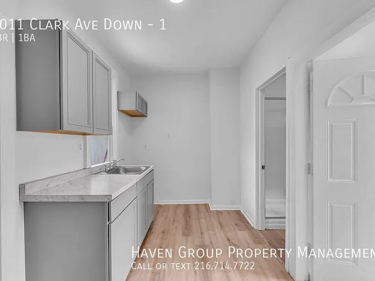 5011 Clark Ave #1 — Photo 4