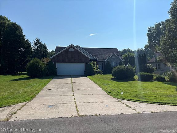 2nd image of 3122 Lindsay Ln