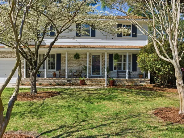 932 Tall Pine Rd, Mount Pleasant, SC 29464