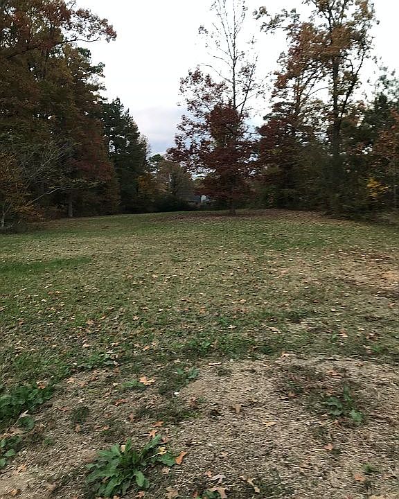 1st image of 2412 Northshore Dr