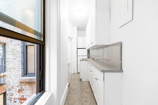 Rented by Platinum Properties | media 9