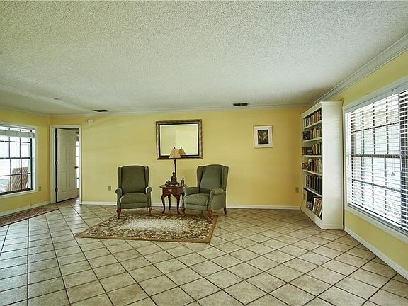 3rd image of 6111 Sky Flower Ct