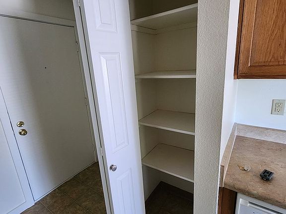 3rd image of 1537 Commercial St SE #0