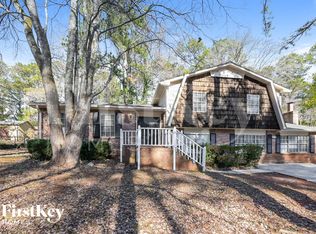 5800 Oakleaf Way, Stone Mountain, GA 30087