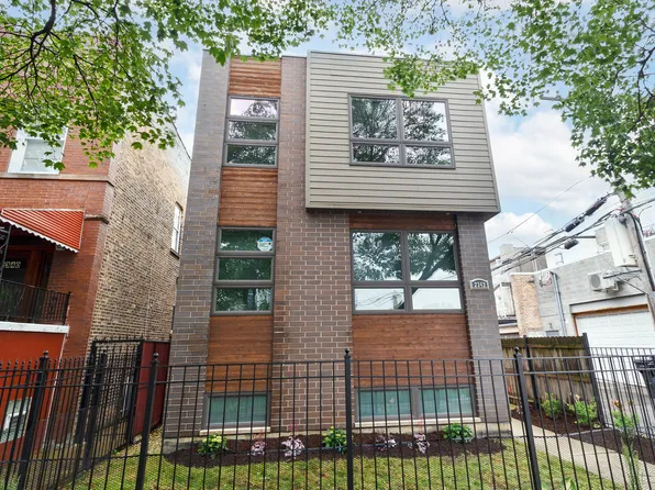 2342 N Hamlin Ave, Chicago, IL 60647