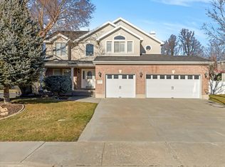 969 E Addington Cir S, Sandy, UT 84094