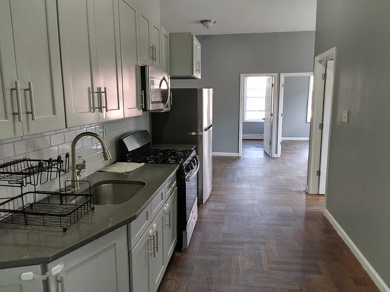 1856 Loring Pl S #2 — Photo 5
