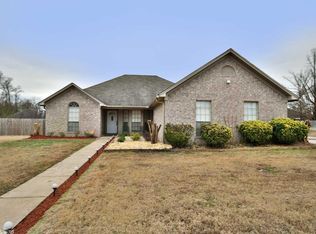 4515 Oregon Trl, Conway, AR 72034